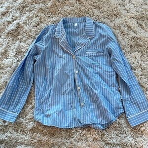 GAP Body Blue and White Striped Button Down Shirt